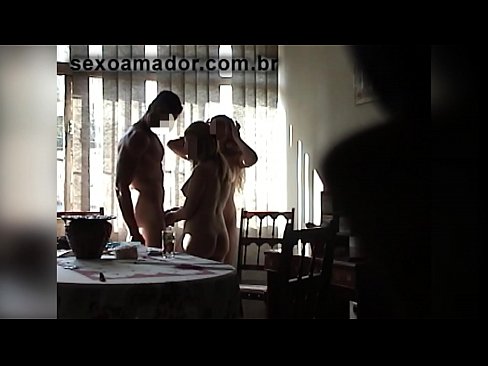 ❤️ Teman seks mengundang pria raksasa dan threesome bersamanya ❤️❌ Video seks di porno id.rionews.top